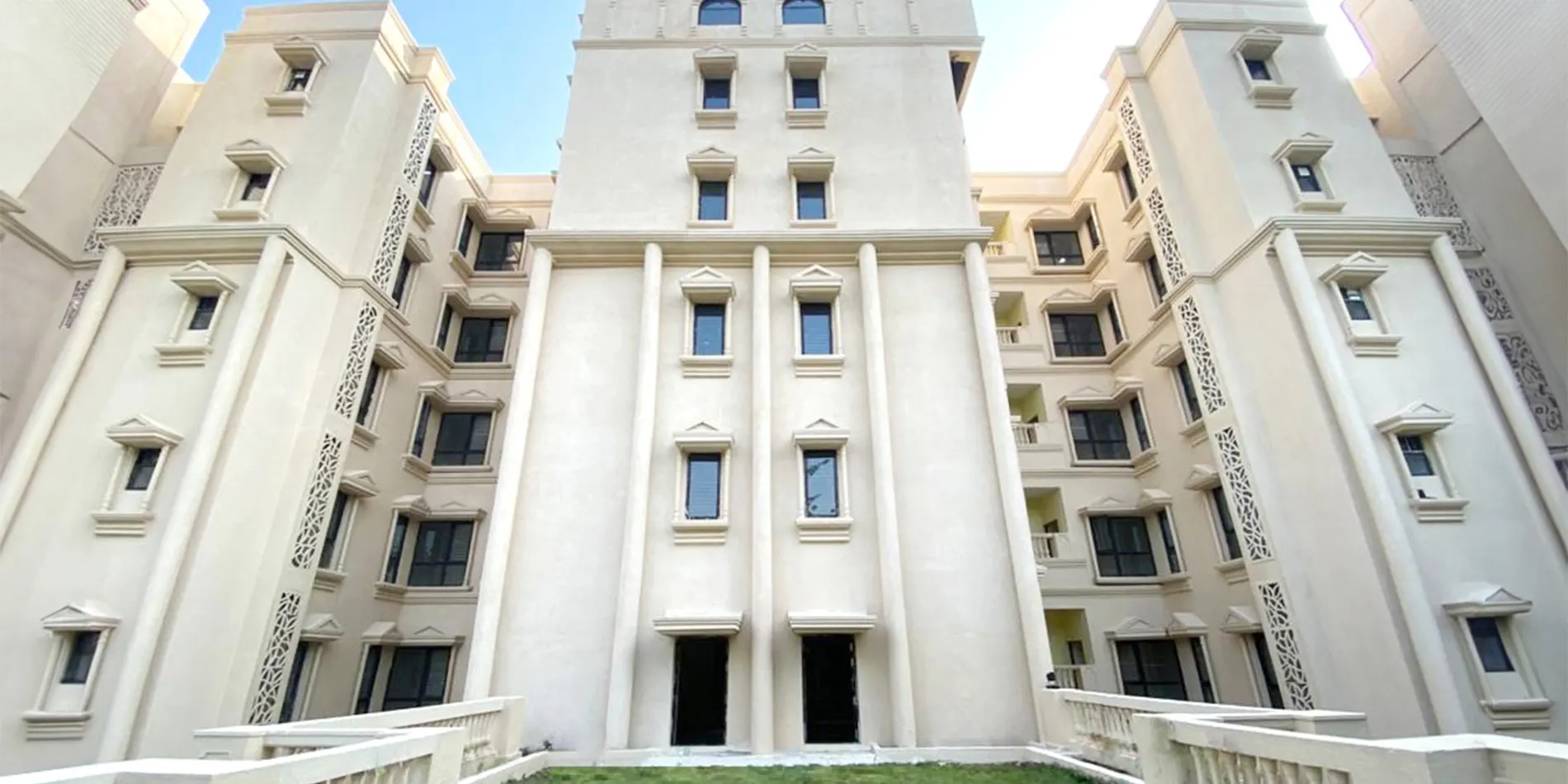 A TYPE QUARTERS FOR JUDGES