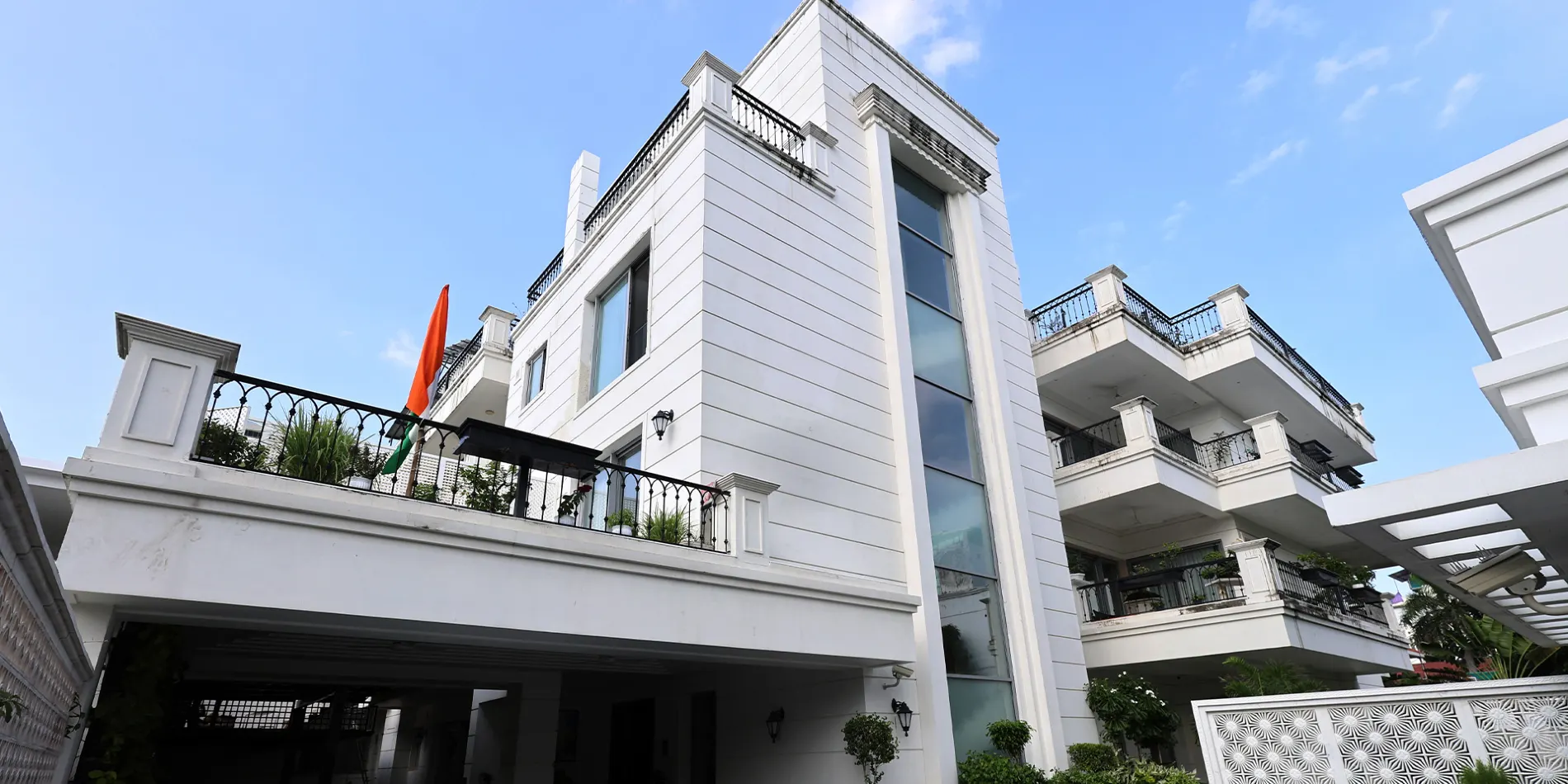 RESIDENCE WAZIR HASAN ROAD