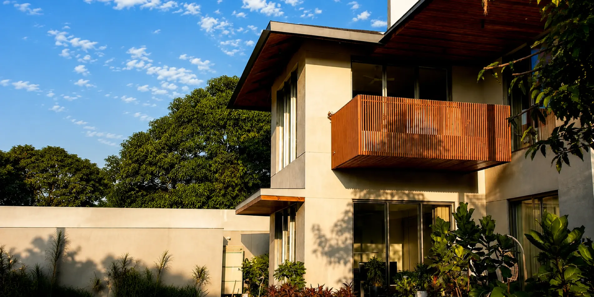 High-End Residence At Mahanagar, Lucknow